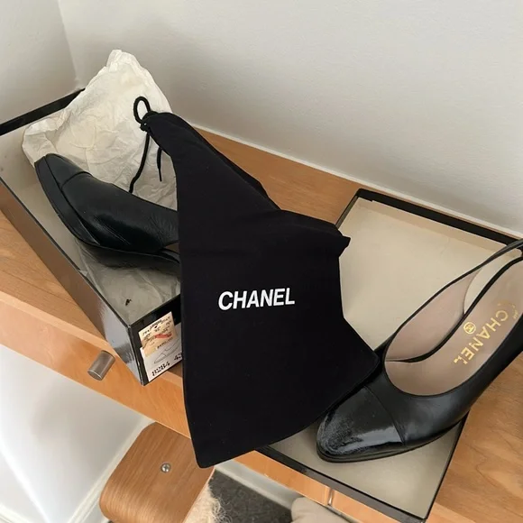 Vintage CHANEL Slingback Heels